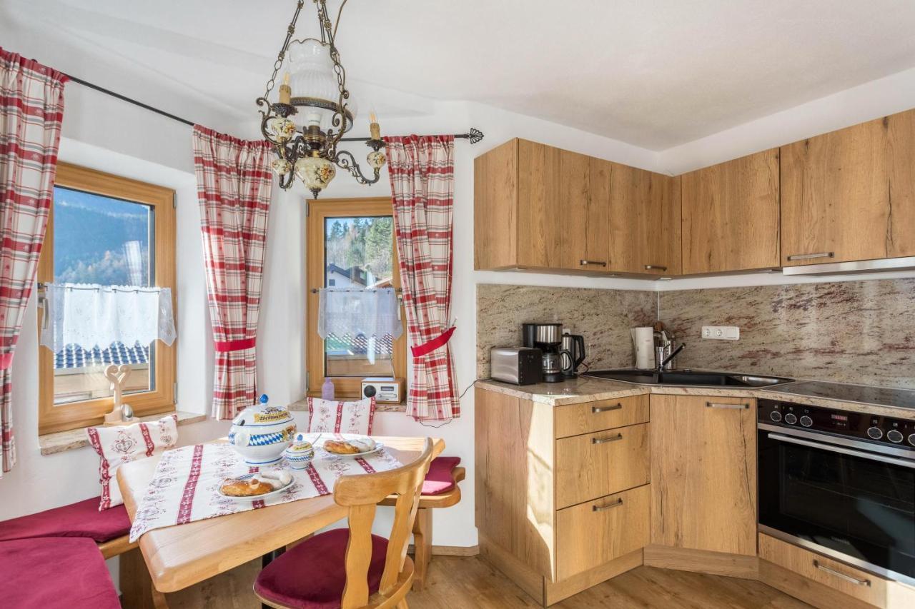 Ferienwohnung Granat Mittenwald Εξωτερικό φωτογραφία